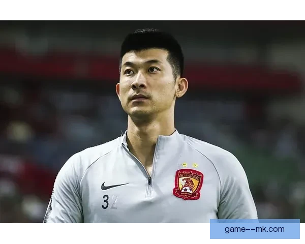 巴萨门将什琴斯尼正式恢复合练回归在即球迷期待新赛季稳定表现